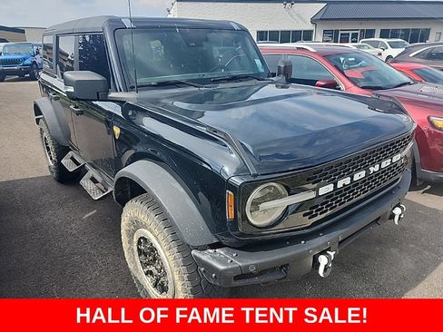 Used 2022 Ford Bronco Badlands w/ Sasquatch Package AWD/4WD image 5