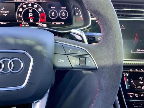 Certified 2025 Audi RS Q8 performance image 22