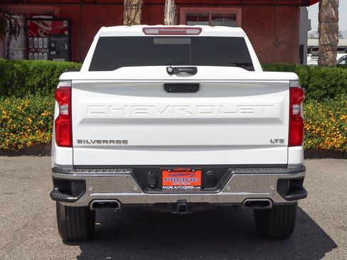 Used 2019 Chevrolet Silverado 1500 LTZ w/ LTZ Premium Package image 8