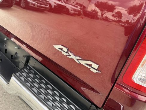 Used 2023 RAM 1500 Big Horn AWD/4WD image 40