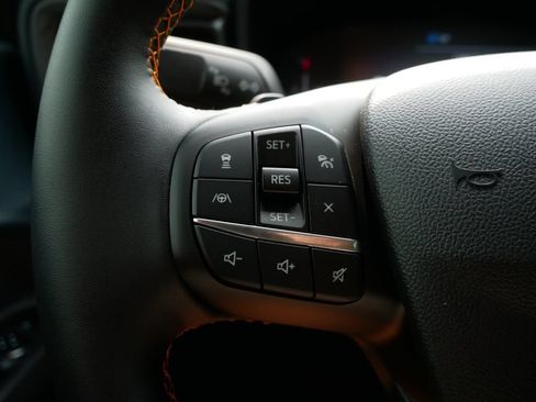 Used 2025 Ford Maverick Tremor AWD/4WD image 18