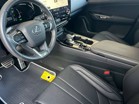 Certified 2026 Lexus NX 450h+ F Sport AWD/4WD image 7