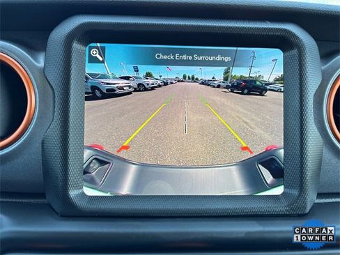 Used 2023 Jeep Gladiator Mojave w/ Safety Group image 19