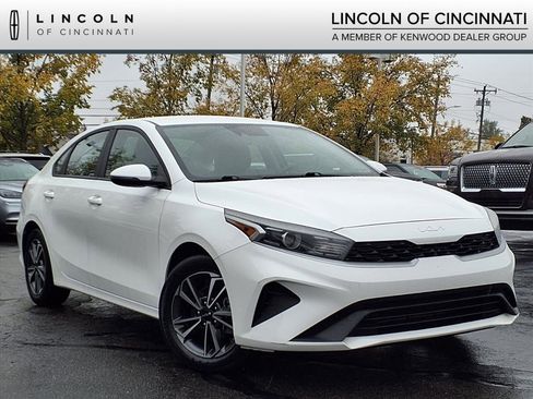 Used 2023 Kia Forte LXS w/ LXS Technology Package image 1