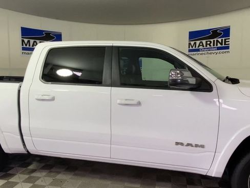 Used 2025 RAM 1500 Laramie AWD/4WD image 3