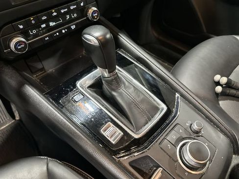 Used 2024 MAZDA CX-5 AWD 2.5 S w/ Select Package image 27