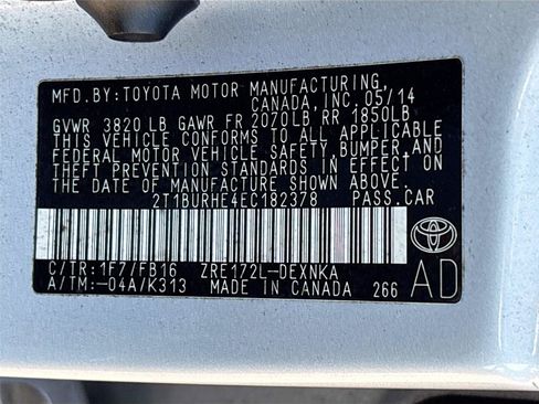 Used 2014 Toyota Corolla LE FWD image 29