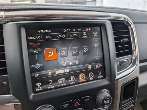 Used 2016 RAM 1500 Laramie w/ Convenience Group image 25