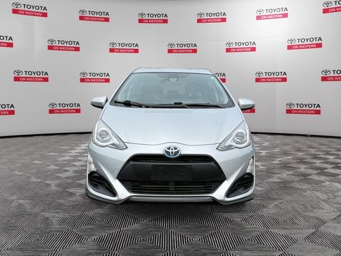 Used 2017 Toyota Prius C Two FWD image 2
