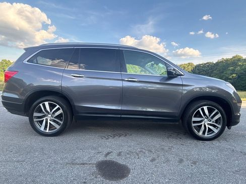 Used 2018 Honda Pilot Elite image 6