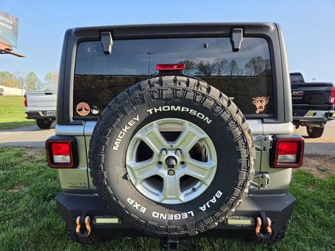 Used 2019 Jeep Wrangler Unlimited Sport S image 7