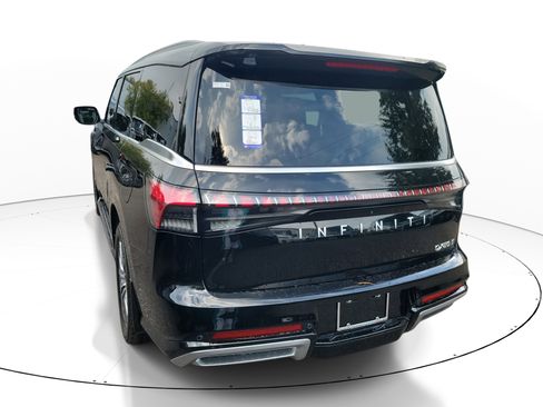 New 2026 INFINITI QX80 Luxe w/ Cargo Package image 4