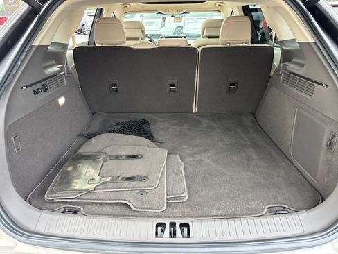 Certified 2023 Lincoln Nautilus Reserve w/ Equipment Group 201A AWD/4WD image 9
