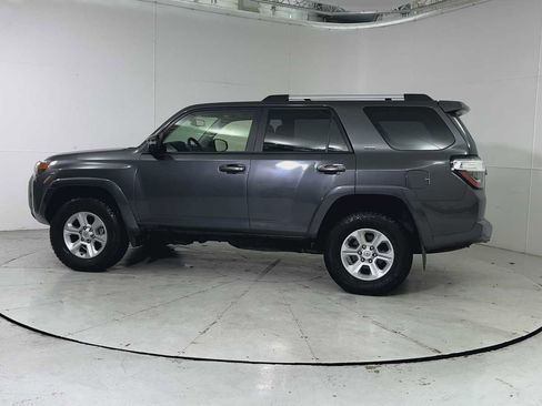 Used 2019 Toyota 4Runner SR5 Premium image 5