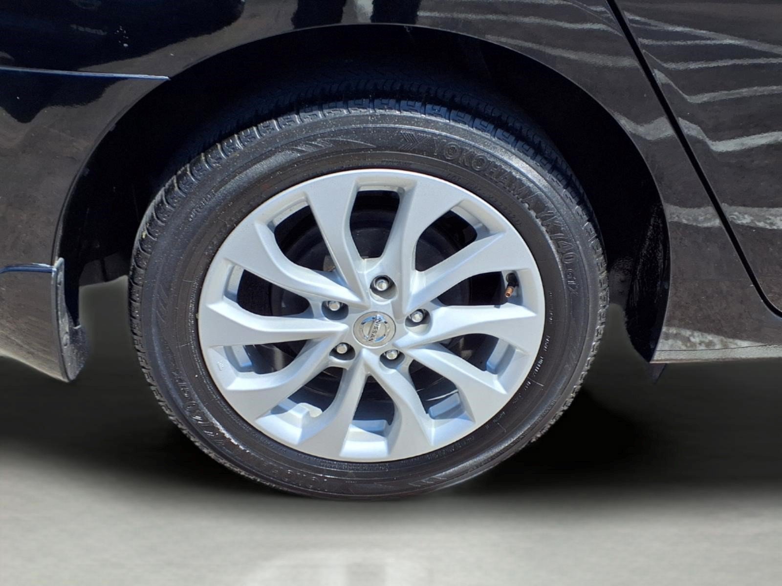 Used 2019 Nissan Sentra SV FWD image 9