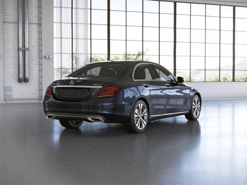 Used 2021 Mercedes-Benz C 300 4MATIC Sedan image 23