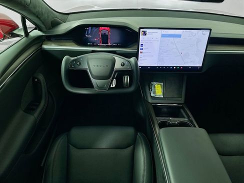 Used 2023 Tesla Model S image 22