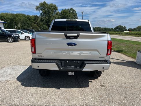 Used 2018 Ford F150 XLT w/ Equipment Group 302A Luxury AWD/4WD image 6