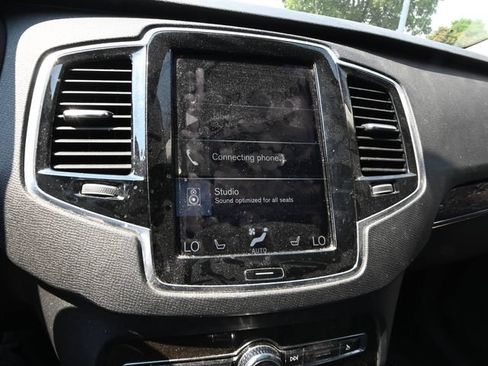 Used 2018 Volvo XC90 T6 Momentum w/ Convenience Package AWD/4WD image 8
