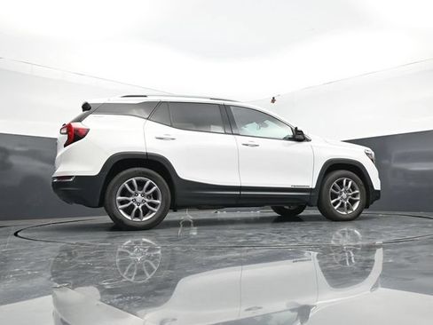 Used 2023 GMC Terrain SLT AWD/4WD image 58