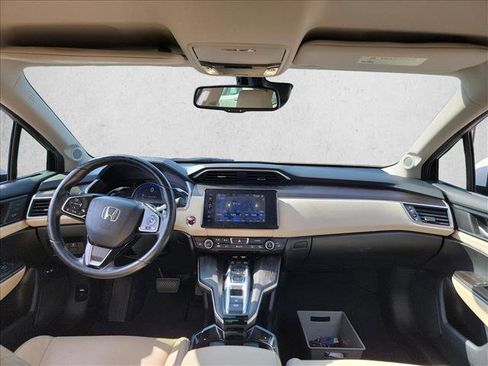 Used 2018 Honda Clarity Touring image 18