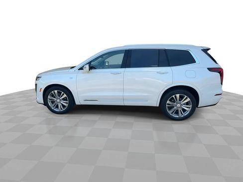 Certified 2024 Cadillac XT6 Premium Luxury w/ Technology Package FWD image 5
