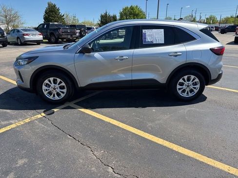 Used 2024 Ford Escape Active AWD/4WD image 16