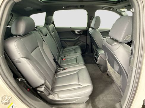 Used 2023 Audi Q7 2.0T Premium Plus w/ Premium Plus Package image 21