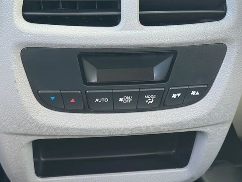 Used 2017 Honda Pilot EX-L image 13