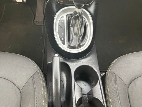 Used 2016 Kia Soul + w/ Designer's Package FWD image 15