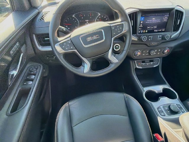 Used 2024 GMC Terrain AT4 AWD/4WD image 12