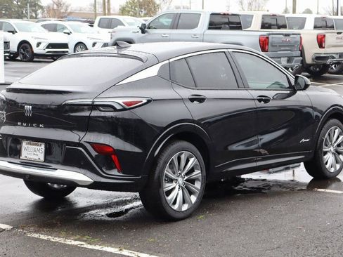 New 2026 Buick Envista Avenir FWD image 7