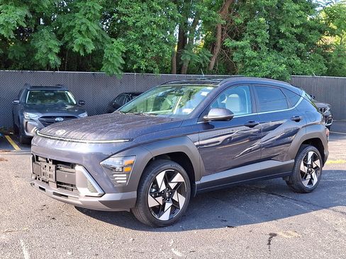 Certified 2024 Hyundai Kona Limited AWD/4WD image 3