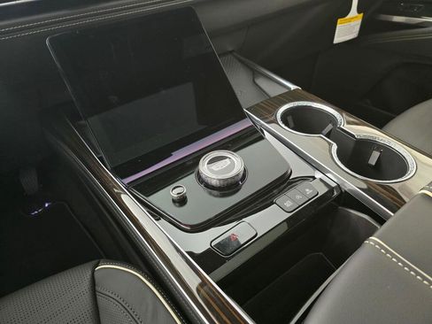 New 2026 Cadillac Escalade Luxury image 28