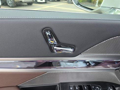 New 2025 BMW i7 eDrive50 image 21
