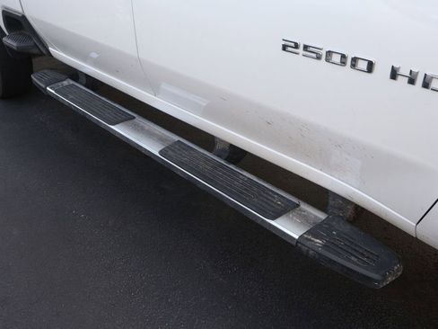 Used 2024 Chevrolet Silverado 2500 LTZ image 10