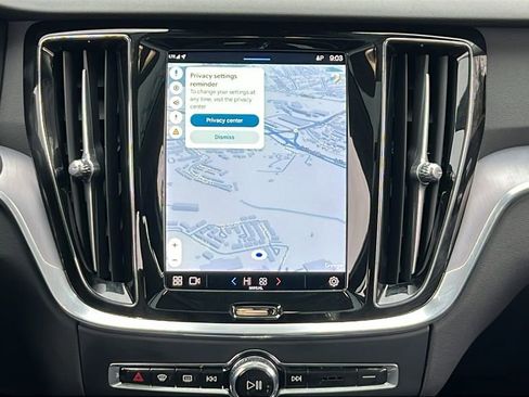 Used 2024 Volvo S60 B5 Core image 25