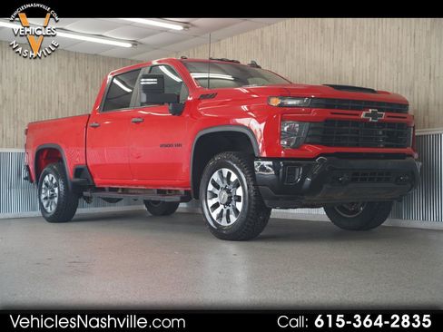 Used 2024 Chevrolet Silverado 2500 Custom w/ Custom Convenience Package AWD/4WD image 1