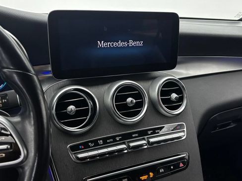 Used 2022 Mercedes-Benz GLC 300 4MATIC image 22