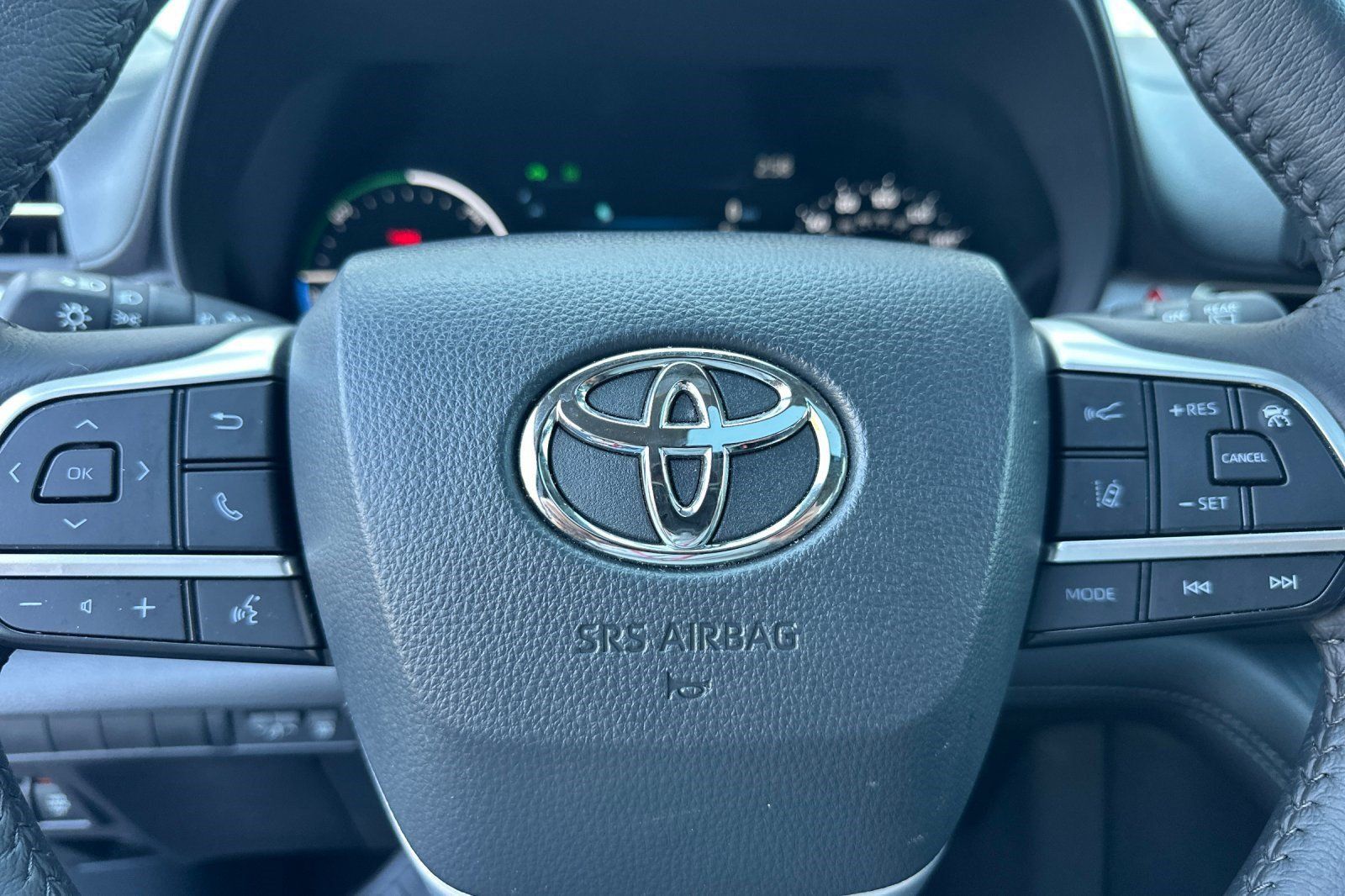 Used 2026 Toyota Sienna XLE FWD image 29