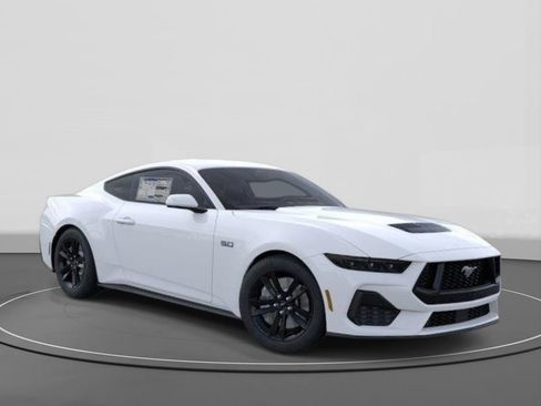 New 2026 Ford Mustang GT RWD image 7
