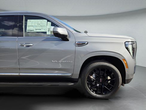 New 2026 GMC Yukon XL Elevation image 25