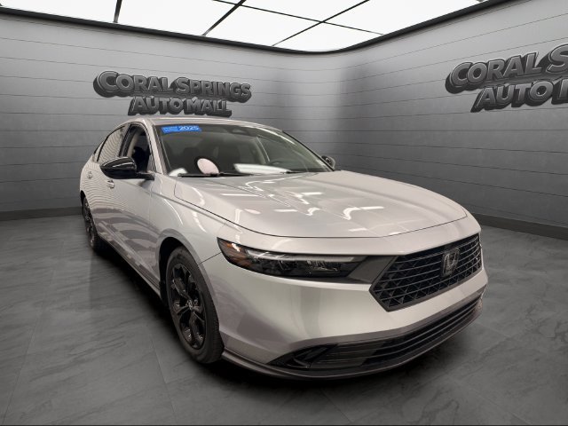 Certified 2025 Honda Accord SE image 7