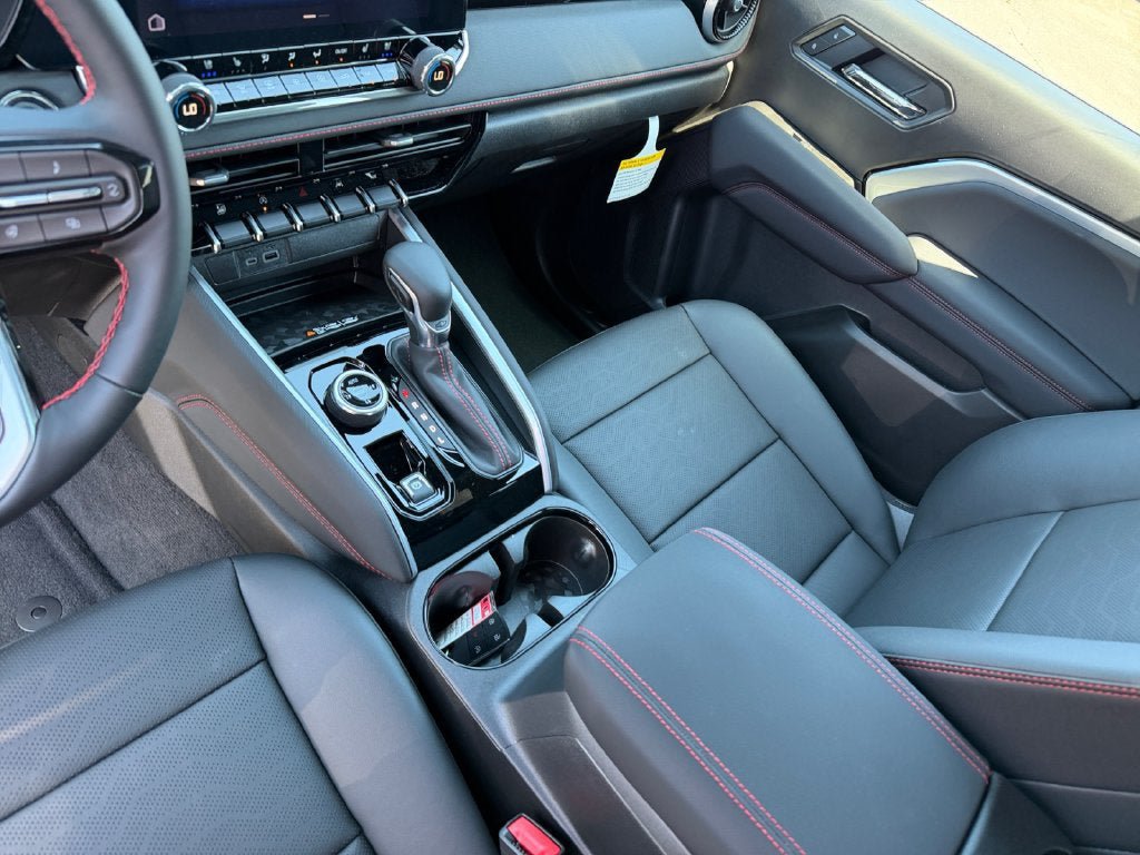 New 2026 Chevrolet Colorado Z71 w/ Technology Package AWD/4WD image 18