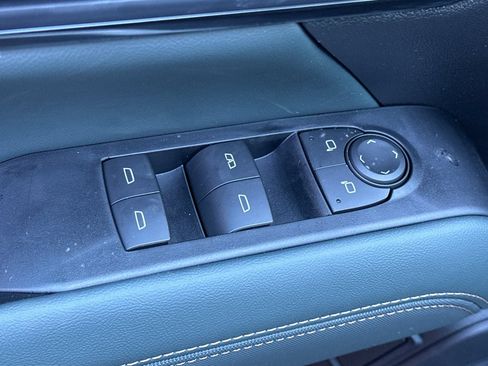 New 2026 GMC Terrain AT4 w/ LPO, Floor Liner Package AWD/4WD image 11