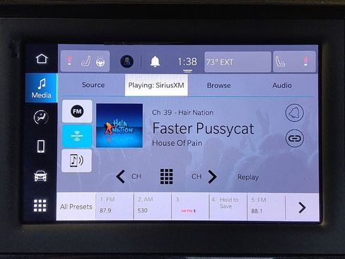 Used 2022 Chrysler Voyager LX FWD image 25
