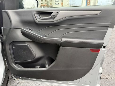 Used 2023 Ford Escape Active image 31