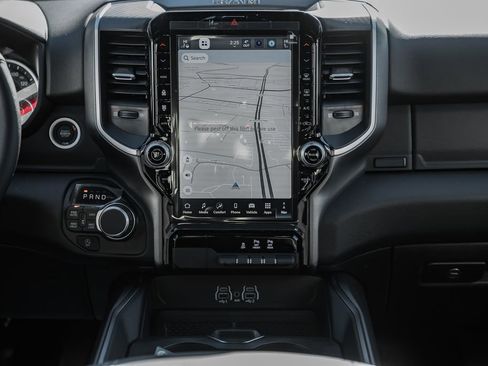 New 2026 RAM 1500 4x4 Crew Cab image 24