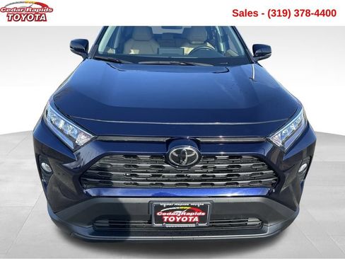 Certified 2020 Toyota RAV4 XLE Premium image 9