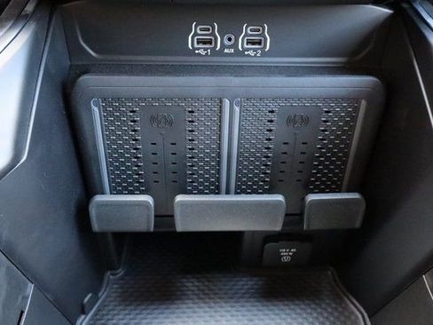 Used 2025 RAM 2500 Laramie image 30